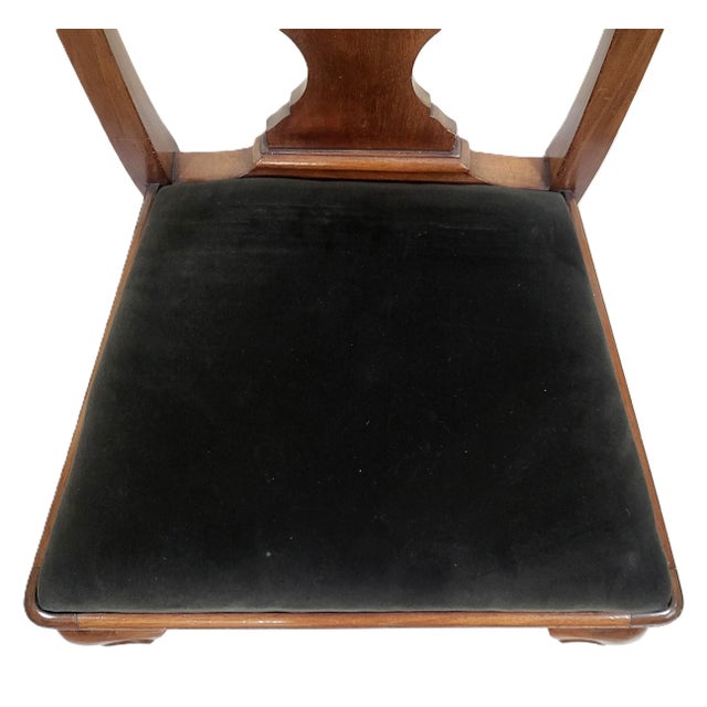 Pair 19th C English Queen Anne Mahogany Splat Back Slip Seat Side Chairs For Sale - Image 12 of 15