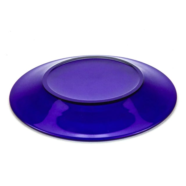 1960s Vintage 6” Deep Cobalt Blue French Glass Serving Plates For Sale - Image 5 of 8