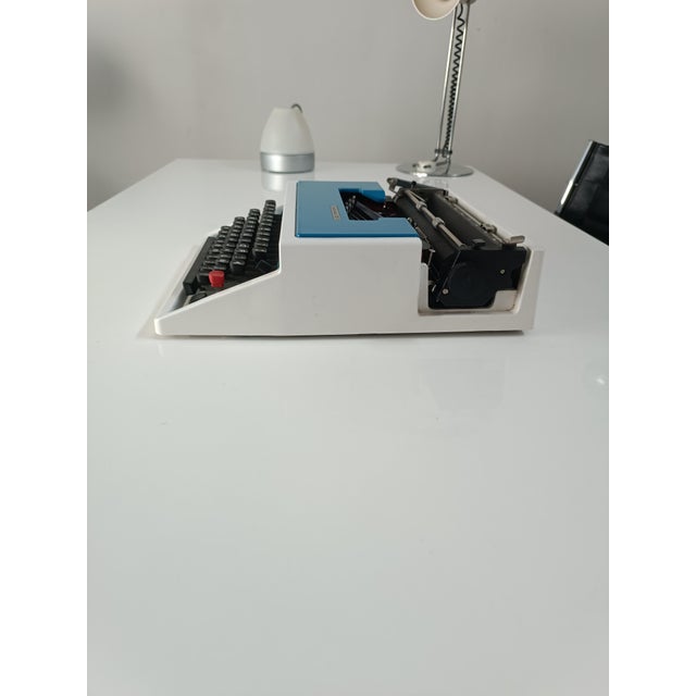 Space Age Model 315 Typewriter from Underwood, 1970s For Sale - Image 4 of 15