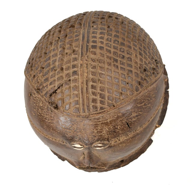 Tabwa art, originating from the Tabwa people of the Democratic Republic of the Congo, Zambia, and Tanzania, showcases...
