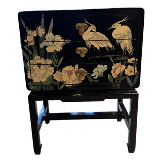 Vintage Lacquered Chest With Birds & Floral Motif on Stand, Chinoiserie Style [Rg] For Sale
