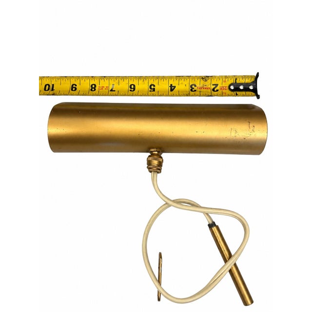1950s Mid-Century Modern House of Troy T9-1 Traditional Gold Picture Light For Sale - Image 4 of 5