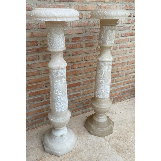 Italian Empire Carved Carrara Marble Pedestal Tables, 1890s, Set of 2 For Sale - Image 4 of 18