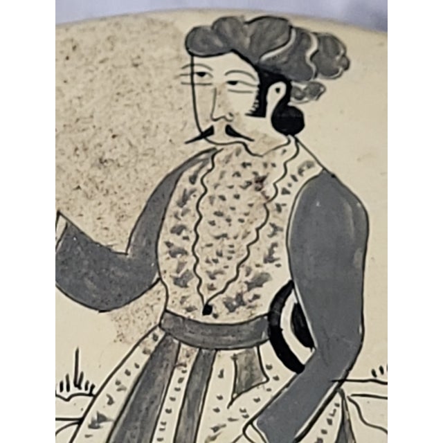 1960s Kashmiri Papier-Mâché Trinket Box For Sale - Image 4 of 14