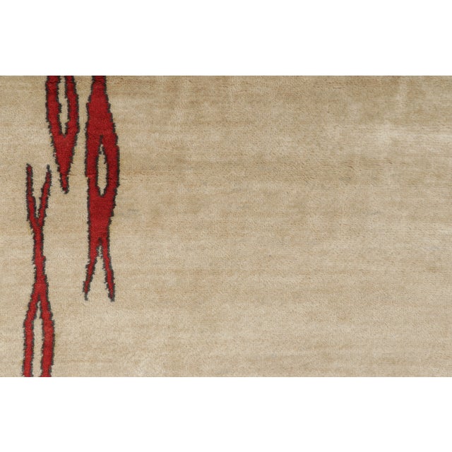 2020s Contemporary Art Deco Style Pictorial Fish Wool Runner by Rug & Kilim, India For Sale - Image 5 of 7