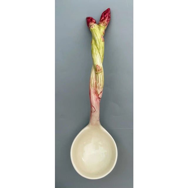 Late 20th Century 20th C. Fitz and Floyd “French Market” Pig Tureen With Asparagus Ladle – Whimsical / French Country For Sale - Image 5 of 12