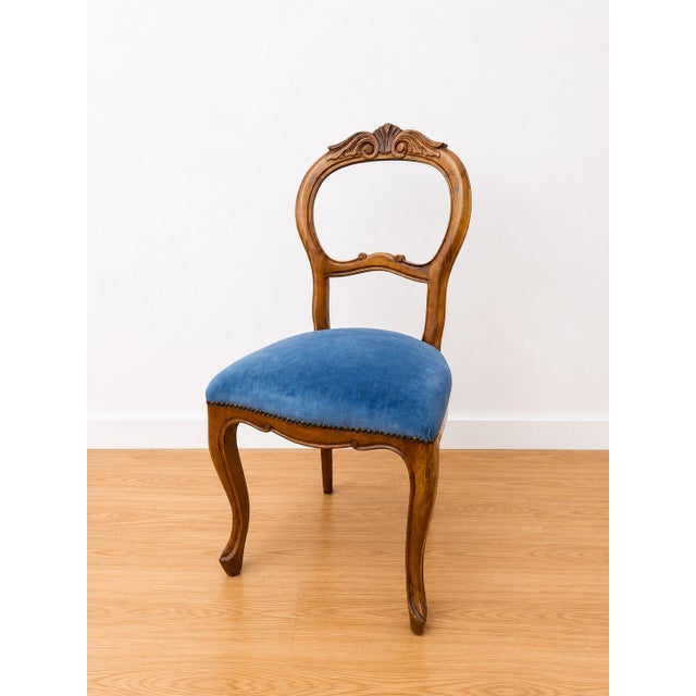 Louis Philippe Chairs in Walnut and Blue Velvet, 1950s, Set of 5 For Sale - Image 4 of 15