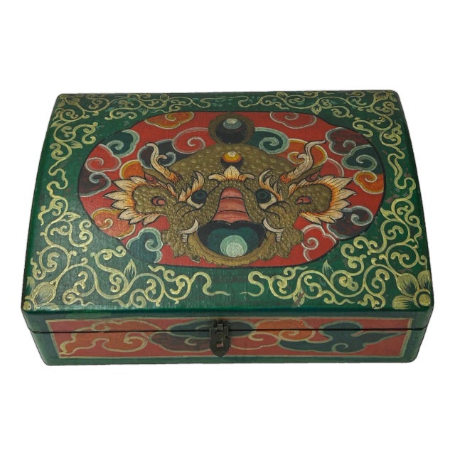 Oriental Rectangular Green Color Kirin Dragon Accent Box For Sale