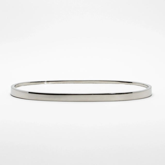 White Oval Tray in White Shagreen With Polished Stainless Steel by Kifu Paris For Sale - Image 8 of 9