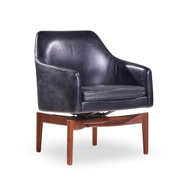 Jens Risom Jens Risom Mid Century Walnut Swivel Chairs - Pair For Sale - Image 4 of 12