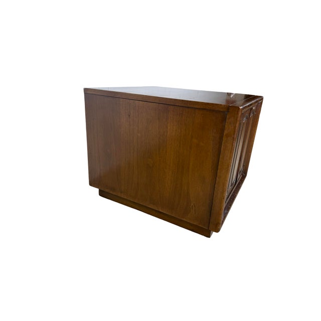 Broyhill Premier Emphasis Mid-Century Modern Walnut Cabinet End Table For Sale - Image 10 of 18