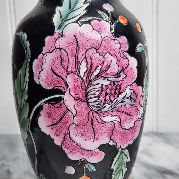 Ceramic Vintage Famille Noire Black Floral Porcelain Chinoiserie Small Leviton Table Lamp Hong Kong For Sale - Image 7 of 13
