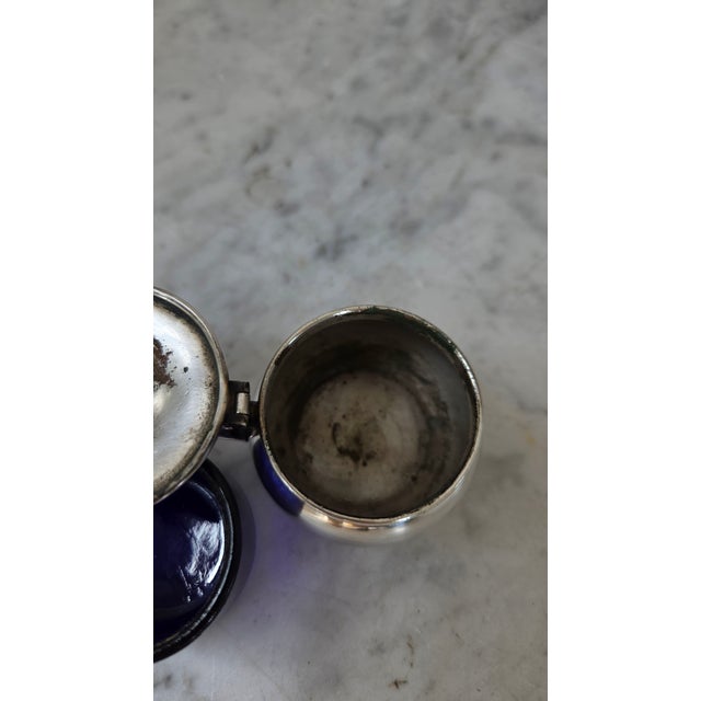 Early 20th Century English Epns Silver-Plated Mustard Pot With Cobalt Blue Glass Liner For Sale - Image 12 of 17
