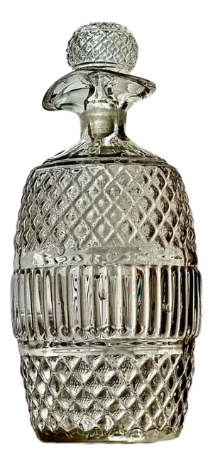 19th Century Irish Barrel-Shaped Glass Decanter in Molded Diamond Design, 1830s