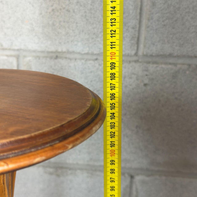 Vintage Italian Carved Wooden Cherub Pedestal Column from Artigianato Italiano, 1960s For Sale - Image 9 of 10