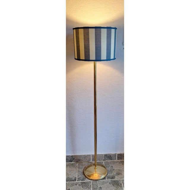 Vintage Brass Floor Lamp from TZ-Leuchten with Handmade Blue and White Fabric Shade, 1970s For Sale - Image 9 of 9