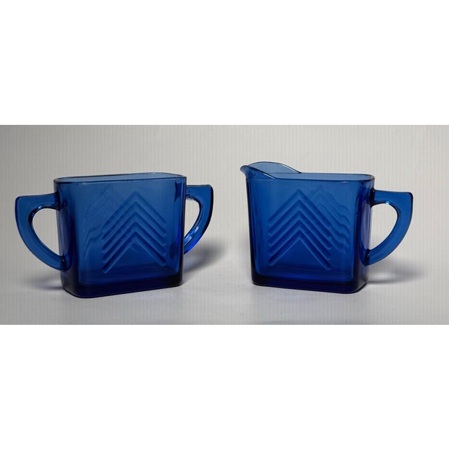 1950s Vintage Art Deco "Chevron" Cobalt Blue Depression Glass Sugar & Creamer Set For Sale - Image 5 of 10