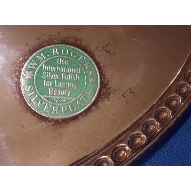 Mid-Century Modern Excellent Condition Vintage Wm Rogers 866 Ornate Etched Silverplate Serving Tray For Sale - Image 3 of 4