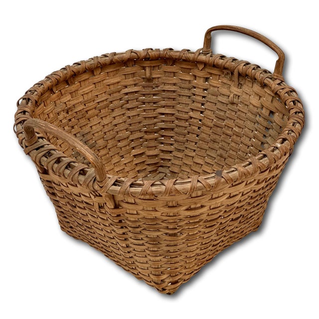 Excellent Smaller 10 Inch Size Antique American Hand Woven Ash Splint Berry Basket With Nice Patina - Late 19th Century For Sale - Image 9 of 18