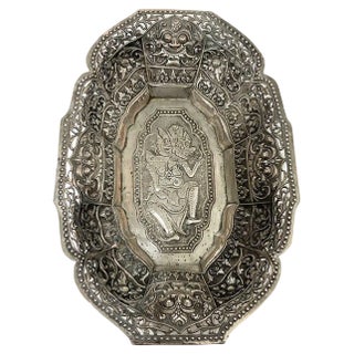 Indonesian Yogya Basket, 1900s For Sale