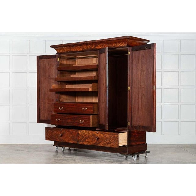 Large English Carved Mahogany Linen Press, 1870s For Sale - Image 6 of 18