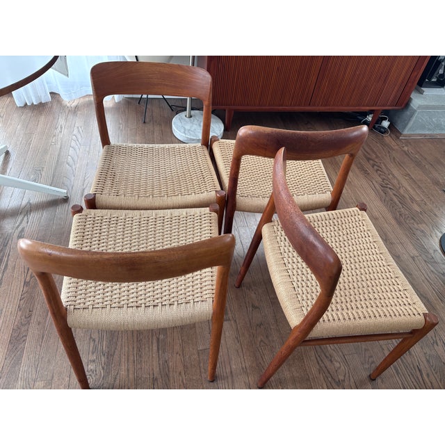 Set of Four Niels Otto Møller Model 75 Dining Chairs in Teak Jl Møllers Møbelfabrik, Denmark, Circa 1960s For Sale - Image 10 of 13