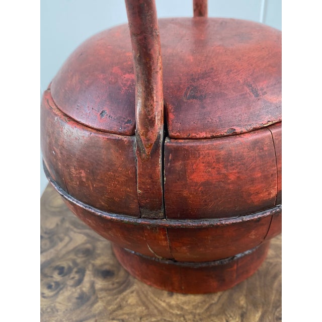 Antique Chinese Red Lacquered Wooden Wedding Basket With Dragonfly Lid Motif For Sale - Image 4 of 13