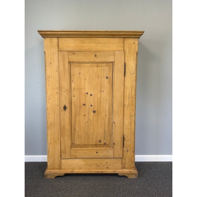Farmhouse 19th Century European Pine Cupboard For Sale - Image 3 of 9