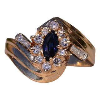 1980s The Osborne Park: Yellow Gold Sapphire and Diamond Designer Ring, Size 10 For Sale