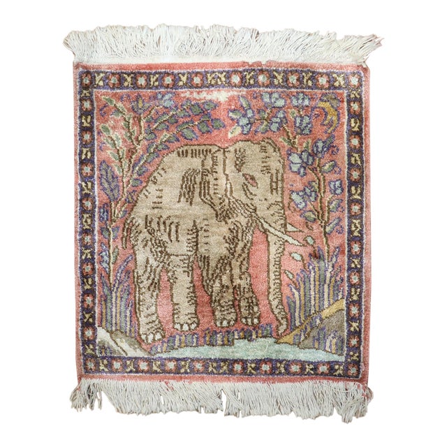 Elephant Mini Pictorial Turkish rug no. j3952 For Sale