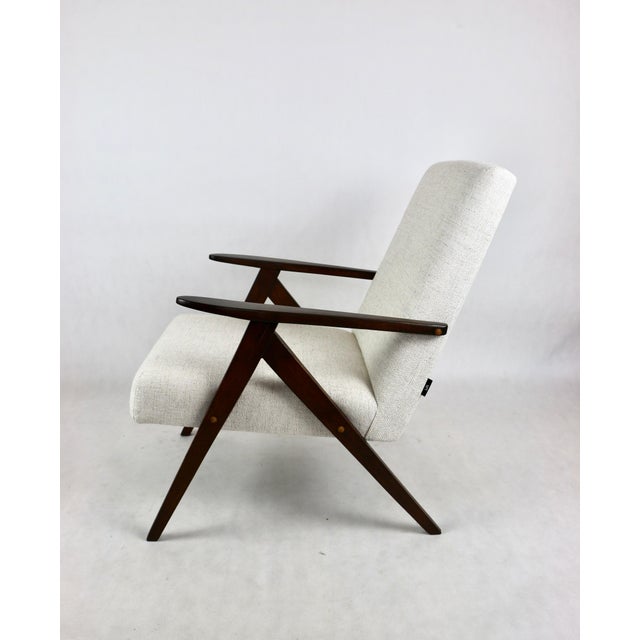 Wood Vintage Model B-310 Chair in Ivory White Boucle, 1970s For Sale - Image 7 of 12