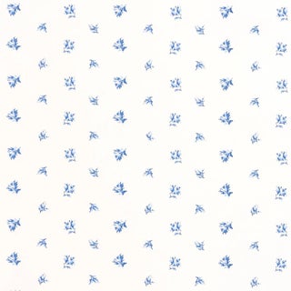Sample - Schumacher Margie Floral Fabric in Porcelain For Sale