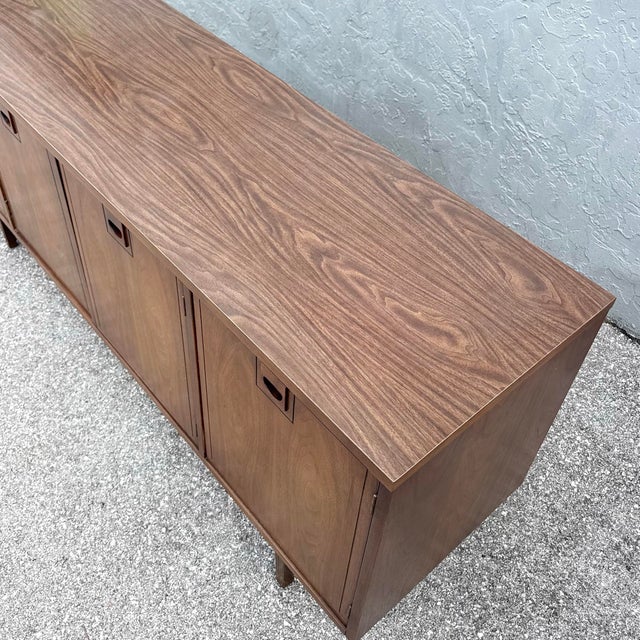 Mid Century Modern Walnuts Laminate Top Credenza by Stanley Furniture For Sale In West Palm - Image 6 of 12
