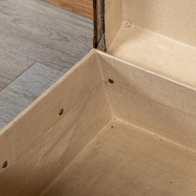 Antique 20th Century Hat Trunk in Monogram Canvas from Louis Vuitton, Paris, 1910s For Sale - Image 18 of 18