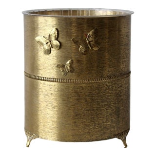1960s Stylebuilt Ny Style Gold Finish Wastebasket Sculptural Butterflies Details Vintage Hollywood Regency For Sale