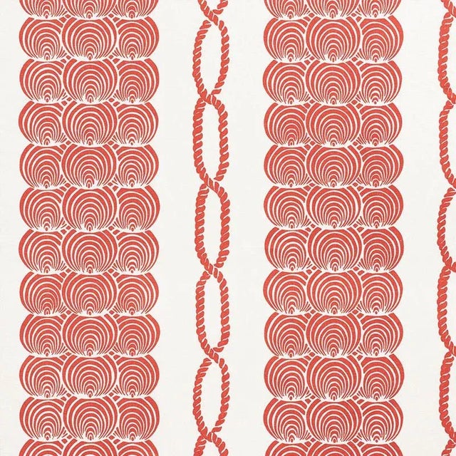 This stylish scallop pattern with twisted rope borders is screen-printed on a crisp cotton ground. Also available as a...