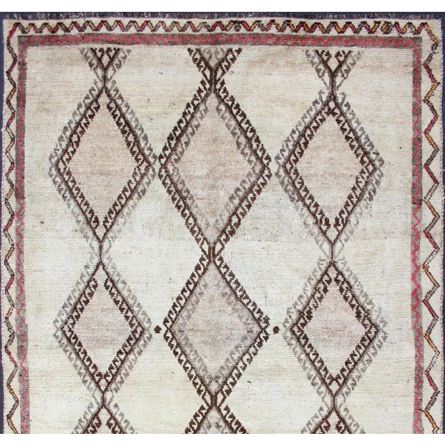 Measures: 5'1 x 8'3 Vintage Persian Gabbeh Rug with Diamond Lattice and Tribal Design 5'1 x 8'3. Keivan Woven Arts/ rug/...