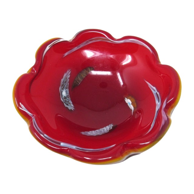 A vintage Murano red and opalescent scalloped glass ashtray and catch-all bowl. Made by AVeM in the 1950s. The bowl's edge...