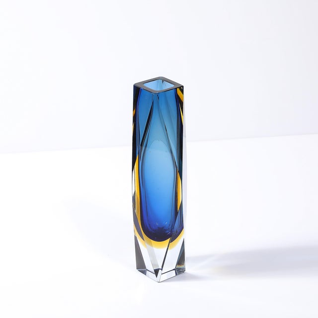 Mid-Century Mandruzzato Faceted Murano Glass Vase in Citrine and Smoked Cerulean For Sale - Image 14 of 18