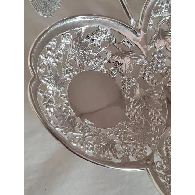 Antique Chinese Export Silver Trefoil Dish from Wang Hing & Co, 1890 For Sale - Image 3 of 12