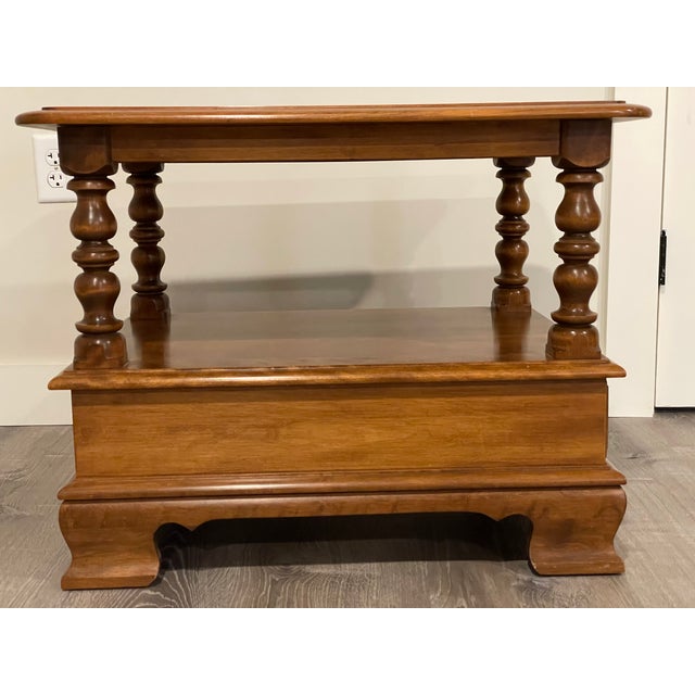 Ethan Allen Vintage Ethan Allen Heirloom Nutmeg (Solid Maple) Accent Table For Sale - Image 4 of 8