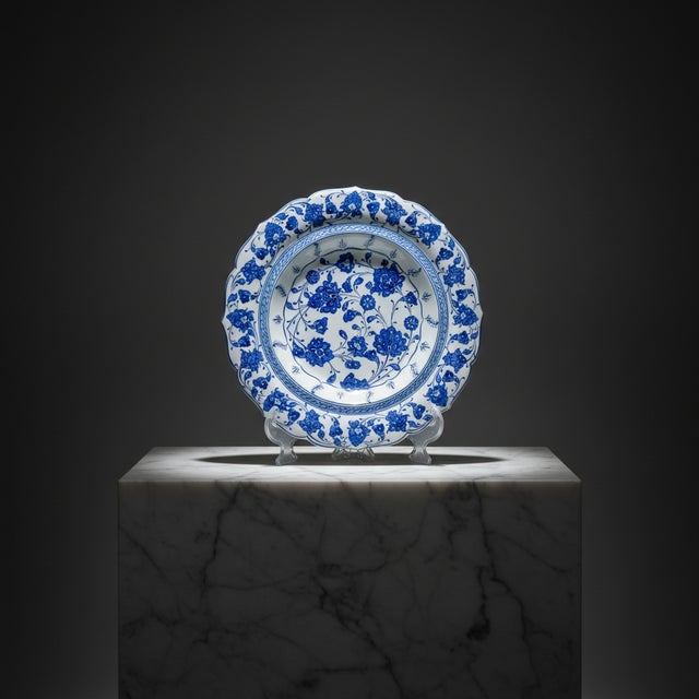 Blue Handmade Ceramic Iznik Decorative Platter (Scalloped Rim) Classic Blue and White For Sale - Image 8 of 8