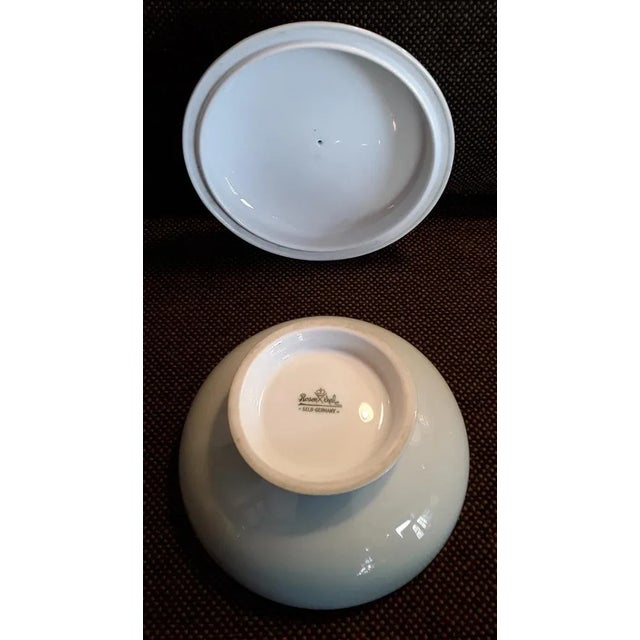 Rosenthal German Art Deco Mint Green Porcelain Cover Box from Rosenthal, 1938 For Sale - Image 4 of 5