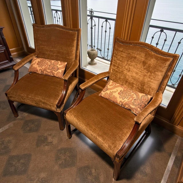 1990s Moss Green Velvet English Edinburgh Traditional Wingback Chairs For Sale - Image 4 of 12