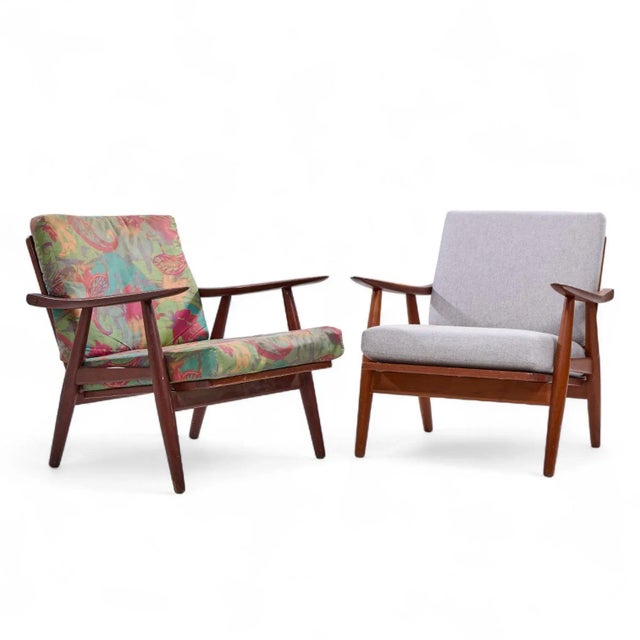 Hans Wegner for Getama GE270 Mid Century Teak Lounge Chairs - Pair Each chair measures: 27 wide x 29 deep x 29.5 high,...