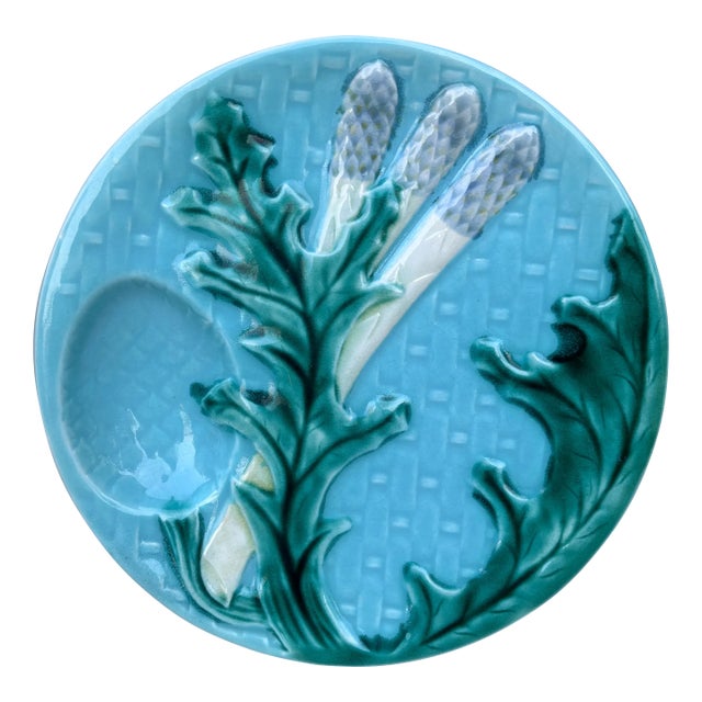 Majolica Asparagus Plate Clairefontaine, Circa 1880 For Sale