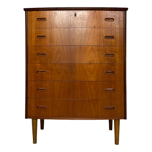 Vintage Danish Bow-Front Teak Chest of Drawers, 1960s For Sale