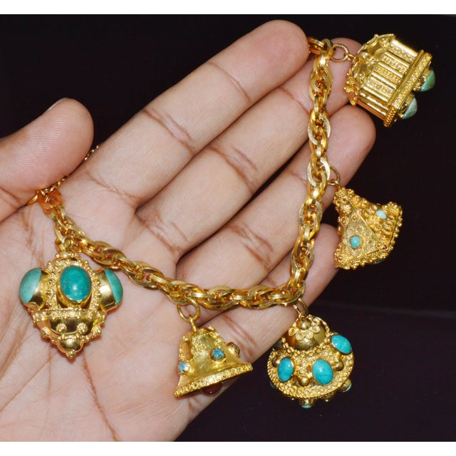 Estate Italian Unoaerre Etruscan Revival Solid 18k Gold Turquoise Carnelian Charm Fob Bracelet For Sale - Image 10 of 17