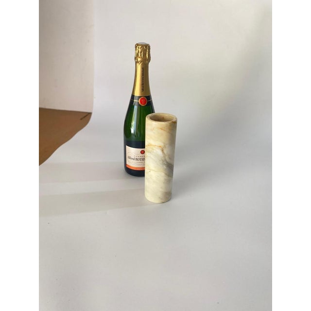 Onyx Vase in Beige Color, Italy, 1970s For Sale - Image 3 of 6