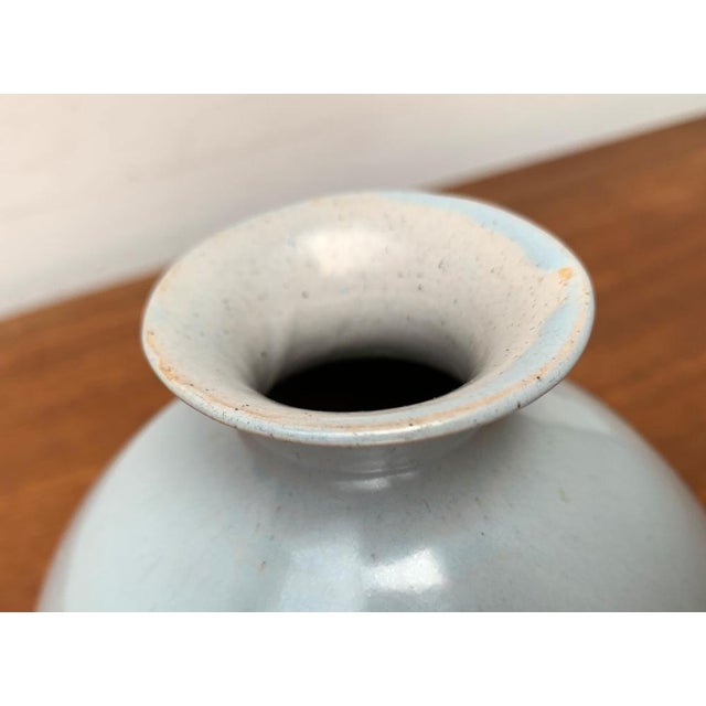 Mid-Century Minimalist Vase, 1960s For Sale - Image 15 of 18